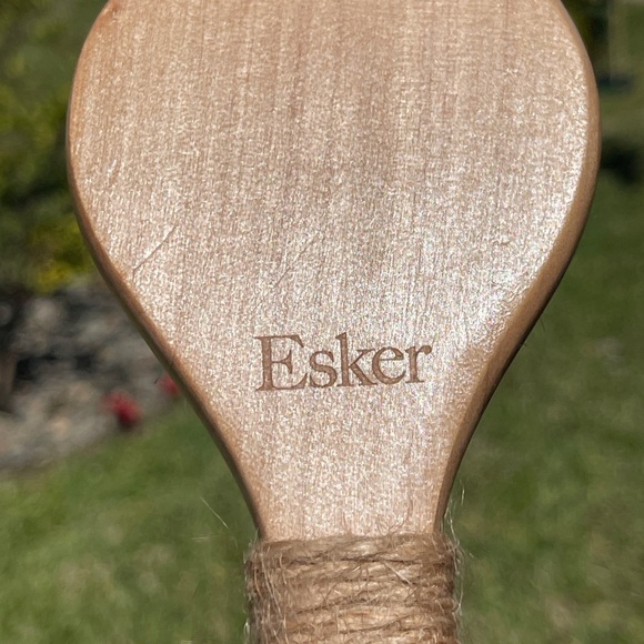 ESKER Natural Bristle Body Dry Brush with Rope Handle - Picture 5 of 13